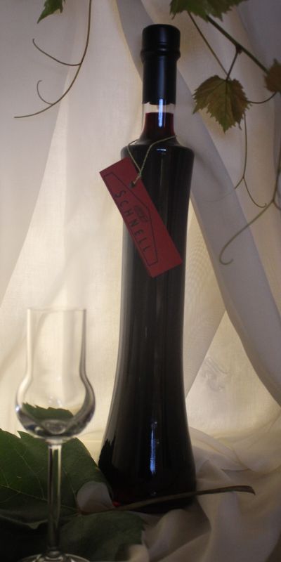 <br>Rotweinapperitiv<br>